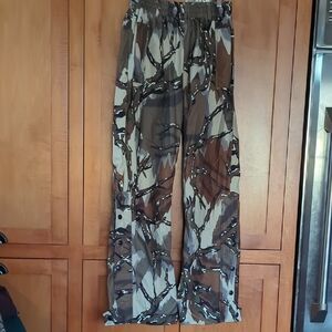 New Men's Camouflage Wide Leg Pants Medium